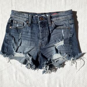 Celebrity Pink Women Shorts 3/26 Blue Denim Cutoff The Brat Distressed 2.5”